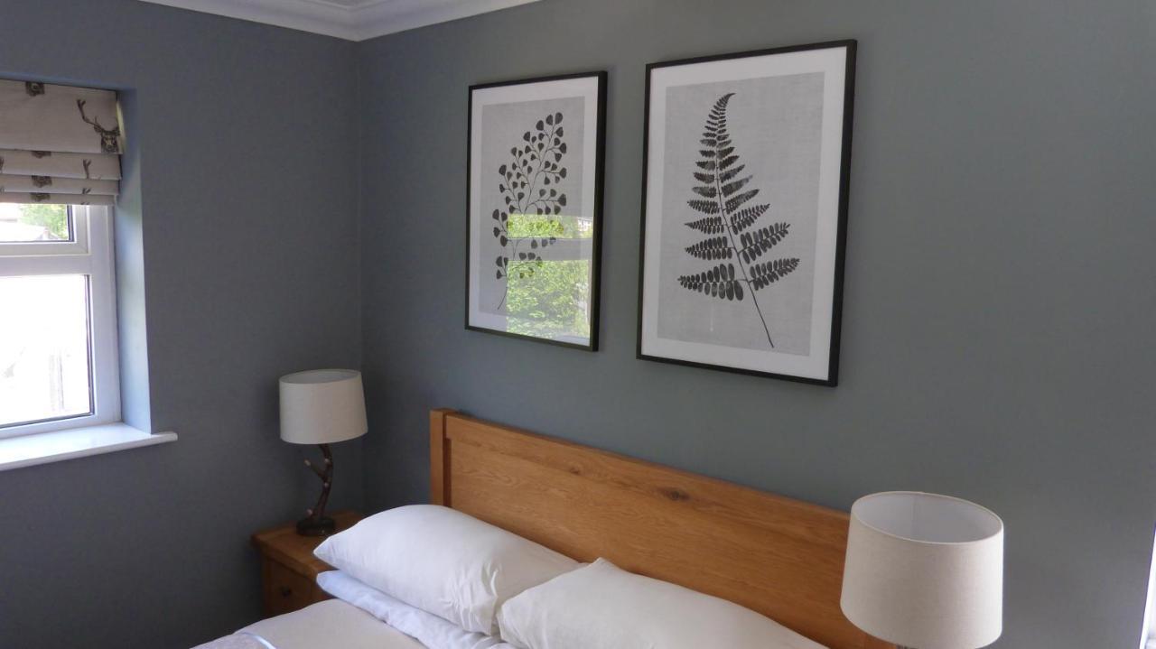 Twin Oaks Guest House Cadnam ภายนอก รูปภาพ